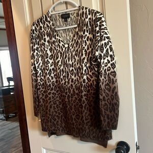 Investments Animal Print Sweater in tan & Brown.  Beautiful, Excellent Condition
